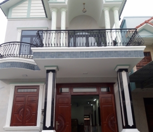 Thi công sơn biệt thự q12